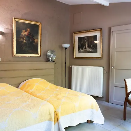 La Maison Sur La Colline Bed & Breakfast *