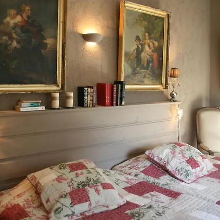 Bed & Breakfast La Maison Sur La Colline 4*