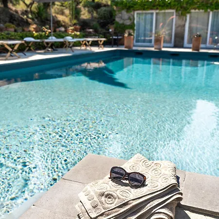 La Maison Sur La Colline