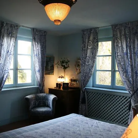 La Maison Sur La Colline Bed & Breakfast