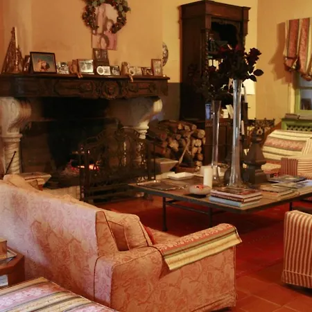 Bed & Breakfast La Maison Sur La Colline 4*